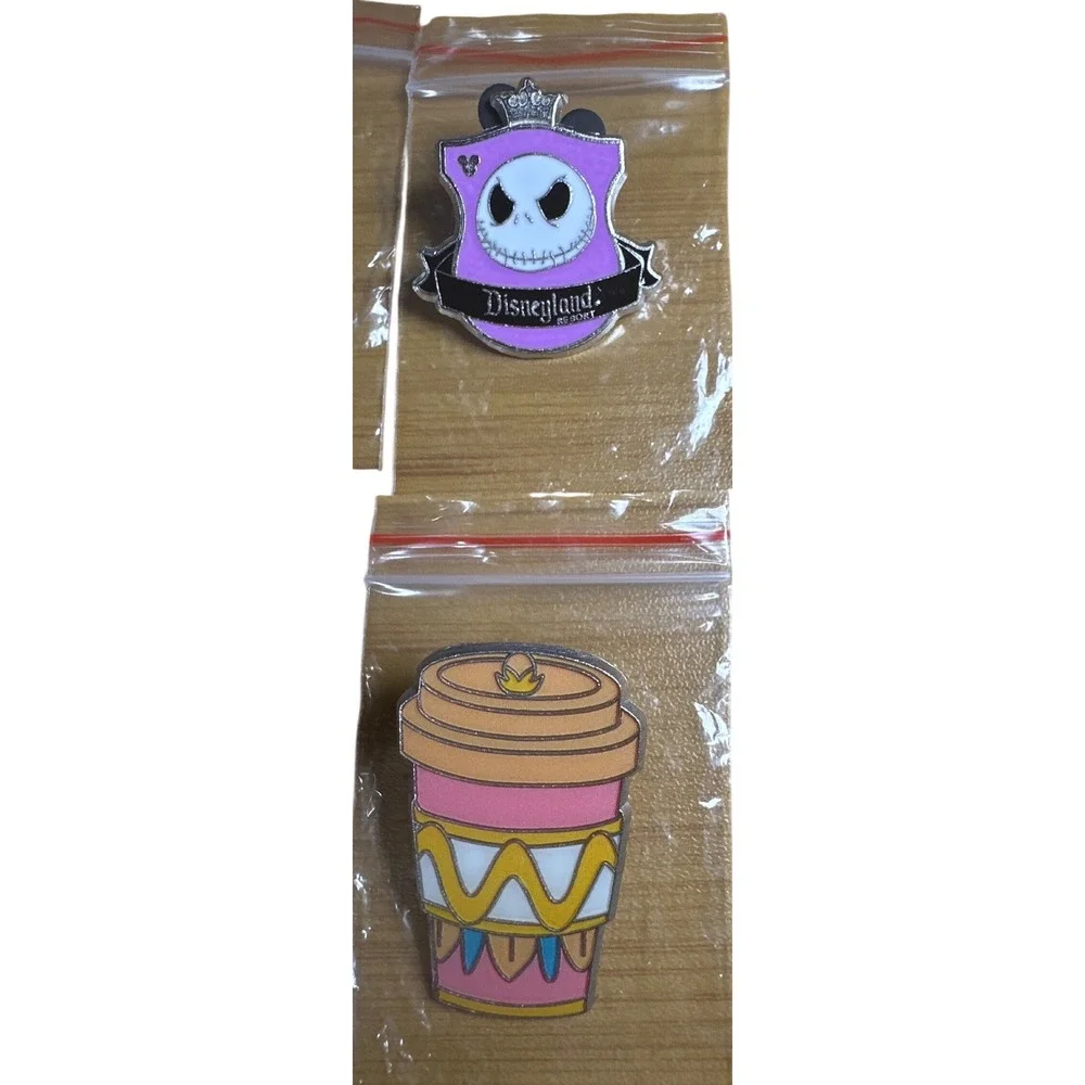 Disney Trading Pin Lot Unisex 10pc Multi Hidden Mickey Duffy Goofy Jack Beaker